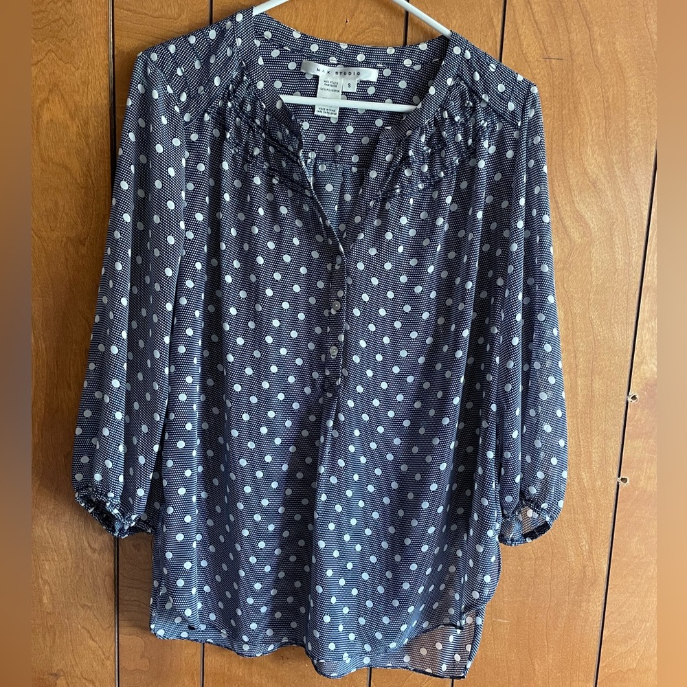 Max Studio Women's Polka Dot Blouse Top Shirt Small EUC